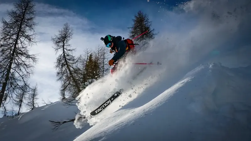 Freeride im Tiefschnee am Arlberg